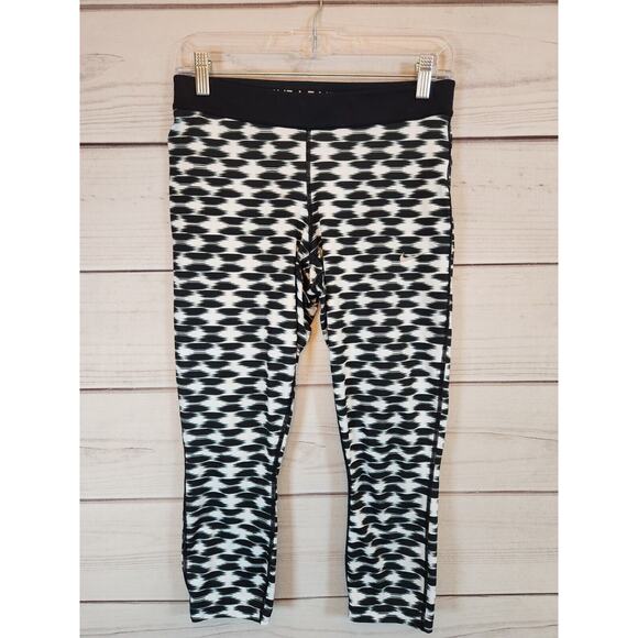 Nike Women's Black White Relay Print Running Fitness‎ Gym Leggings Size M - Picture 1 of 7